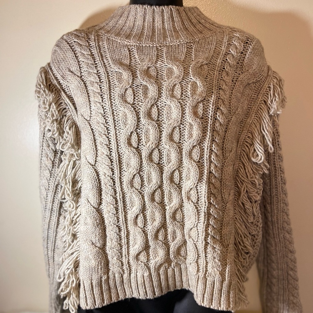 NWT universal thread cream pullover sweater- size XL